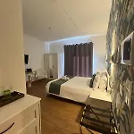 Bed & Breakfast Yoyo House Luxury 4*