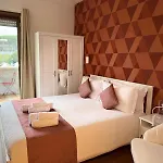ベッド・アンド・ブレックファスト Yoyo House Luxury 4*