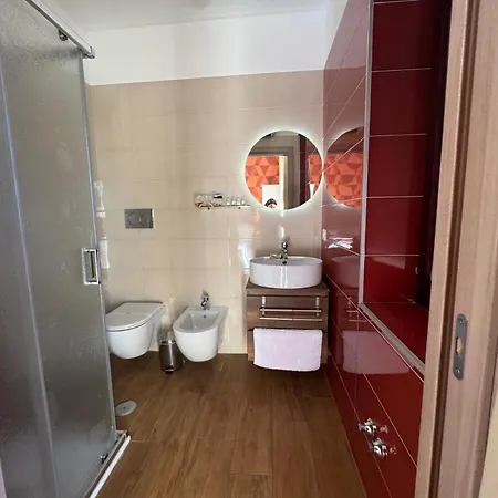 Yoyo House Luxury Неаполь