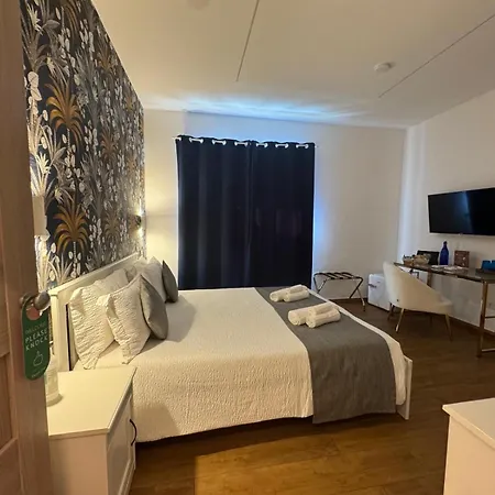 Yoyo House Luxury Отель типа 