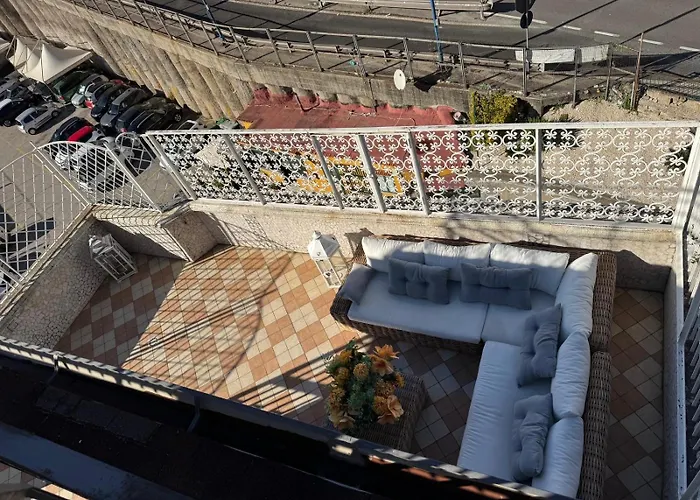 Bed and breakfast Yoyo House Luxury