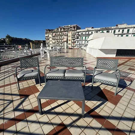 Nocleg ze śniadaniem Yoyo House Luxury Neapol